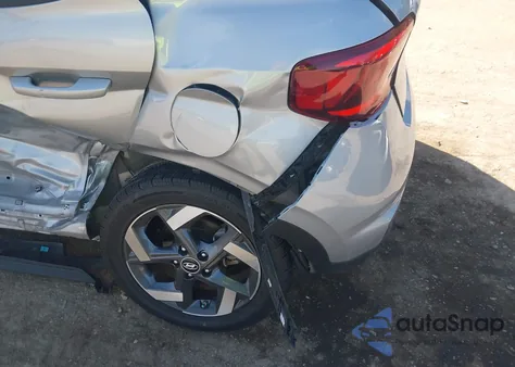 2021 Hyundai Venue Sel z USA, uszkodzony, nr VIN KMHRC8A32MU090462